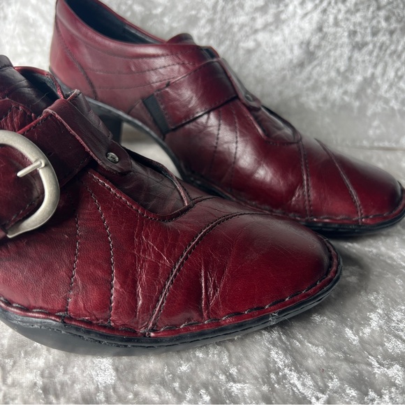 Burgundy Leather Shoes - Picture 4 of 11